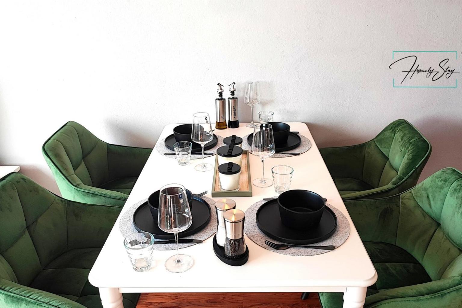 Homely Stay Serenity Greens - Stylisch Studio-Apartment With Kitchen - 10 Min To Central Station, Pet Friendly Munich Extérieur photo