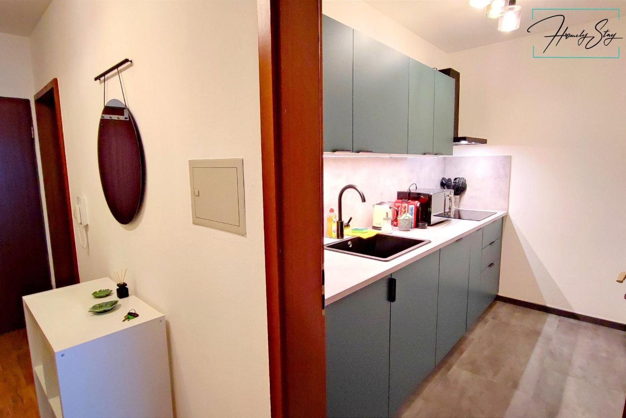 Homely Stay Serenity Greens - Stylisch Studio-Apartment With Kitchen - 10 Min To Central Station, Pet Friendly Munich Extérieur photo
